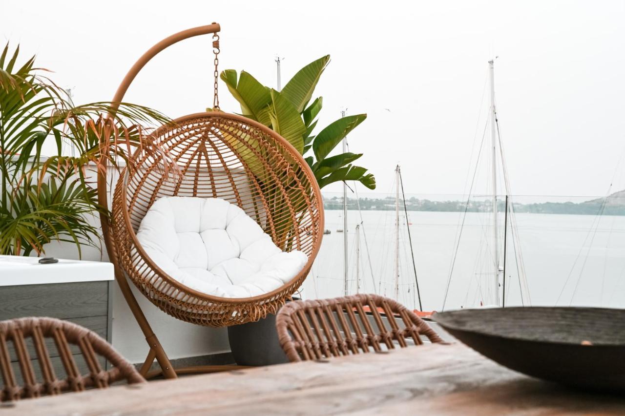 The Well View Apartment Preveza Bagian luar foto