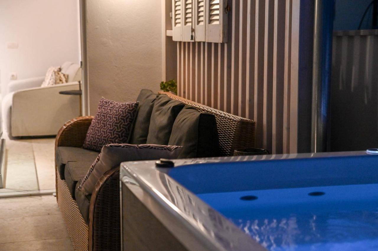 The Well View Apartment Preveza Bagian luar foto